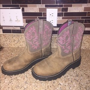 Arait boots